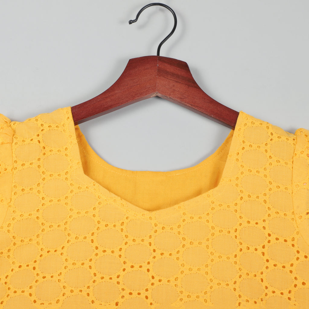 Puffy Short Sleeves Yellow Balloon Dot Top With Pant