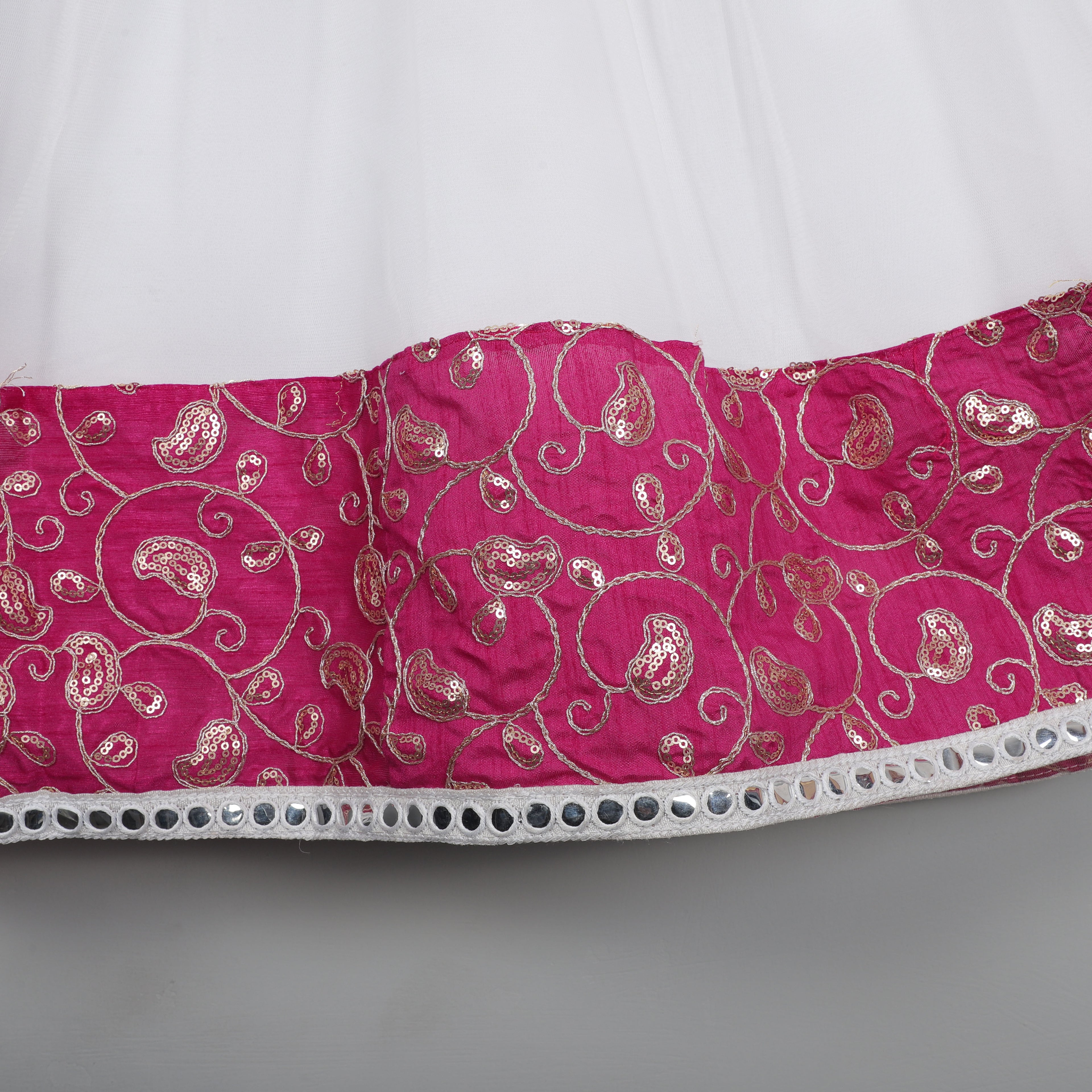 Embroidery Mirror Work Choli With Puffy Sleeve And Lehenga