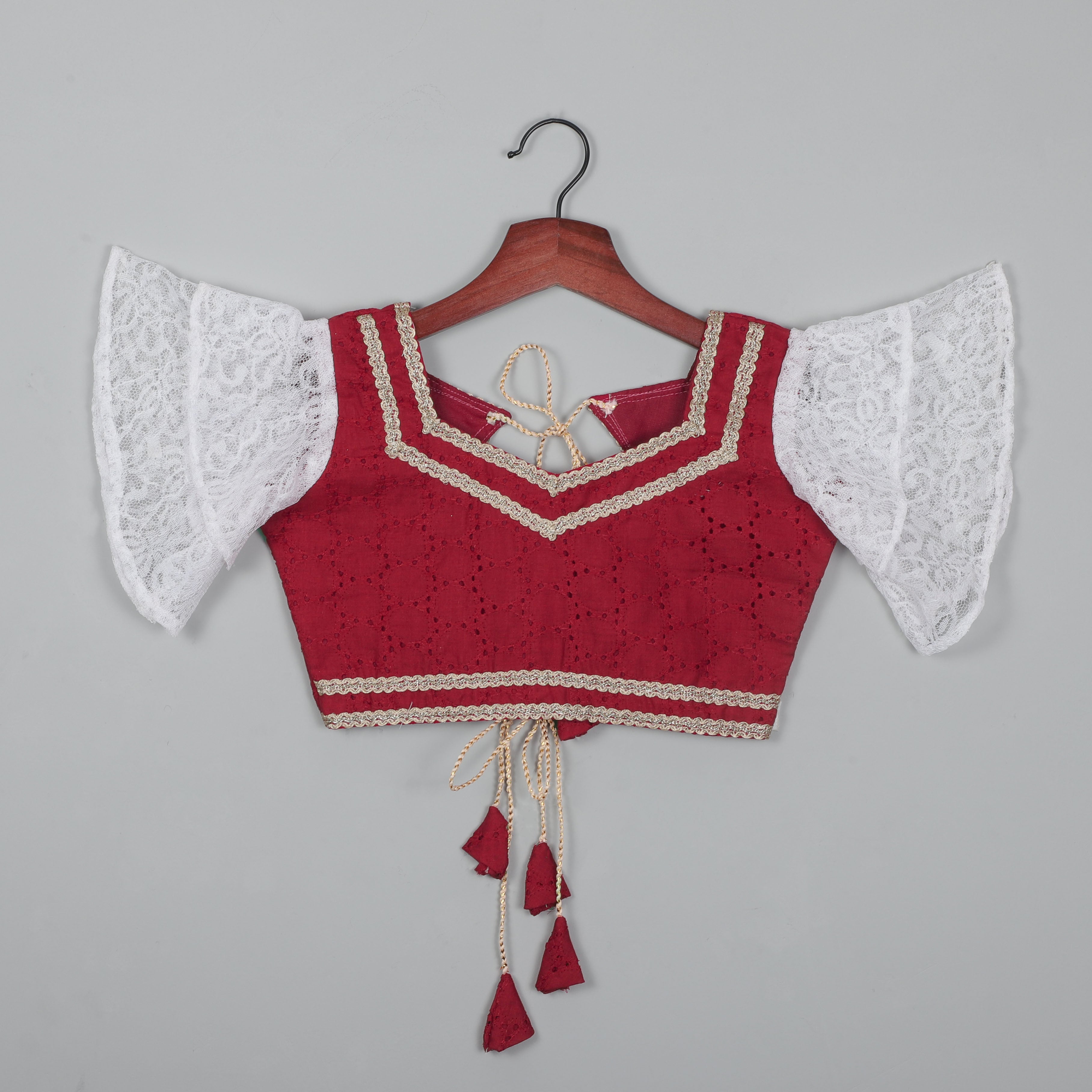 Balloon Dot Pattern Choli With Butterfly Sleeves And Flared Lehenga