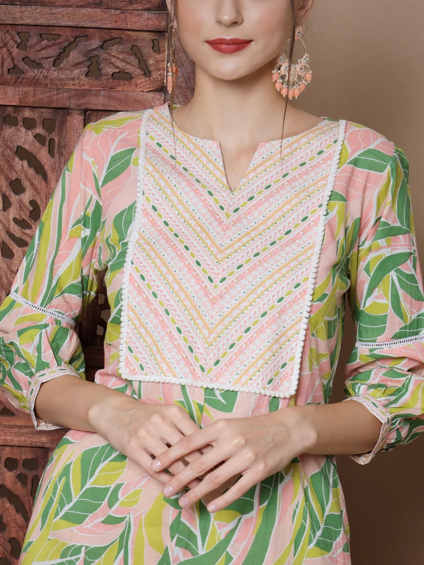 Leaf Printed Kurti With Zigzag Print Neck, And Pant Set