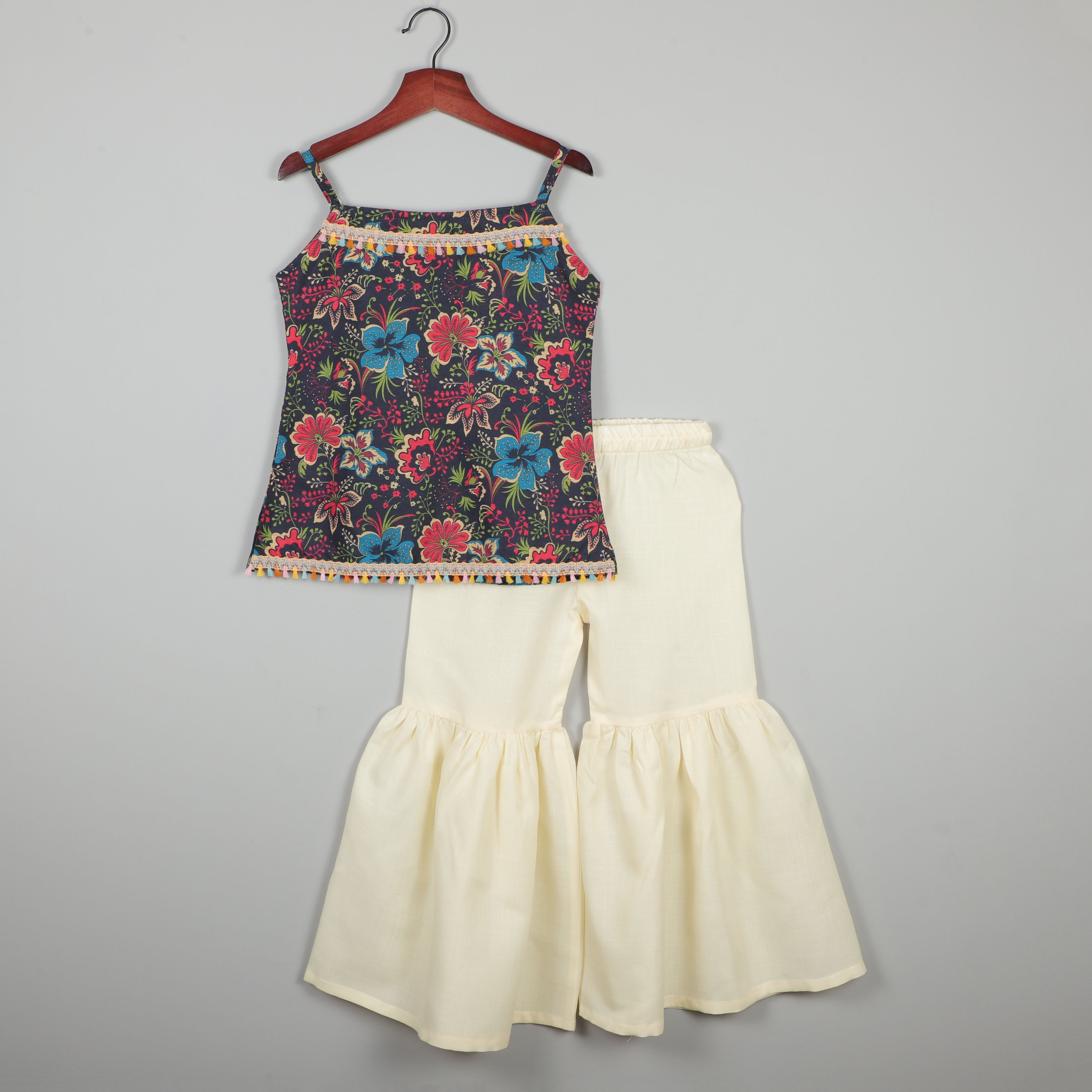 Sleeveless Gotta Lace Border With Multicolors And Sharara Set