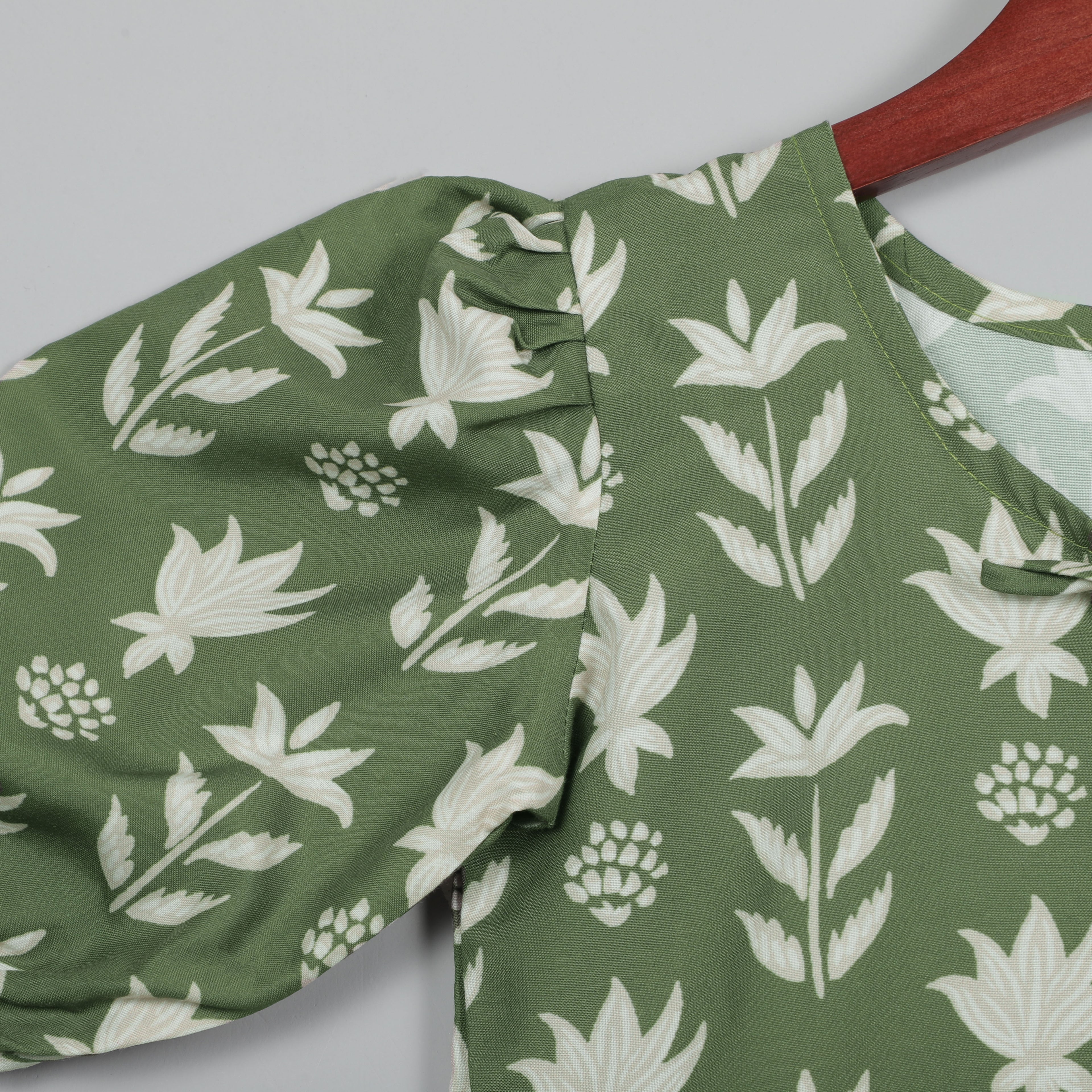 Anarkali Kurta With Baloon Pattern Sleeves And Pant Set