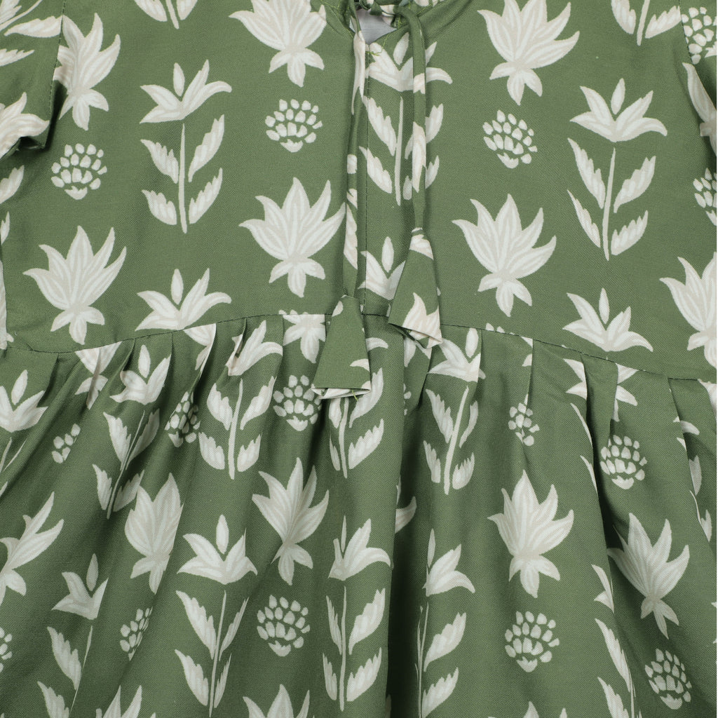 Anarkali Kurta With Baloon Pattern Sleeves And Pant Set