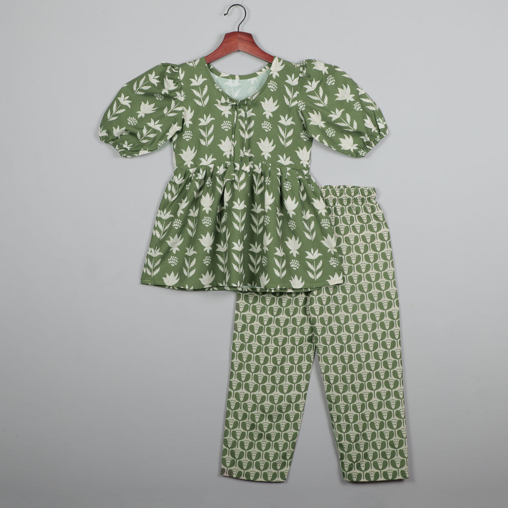 Anarkali Kurta With Baloon Pattern Sleeves And Pant Set