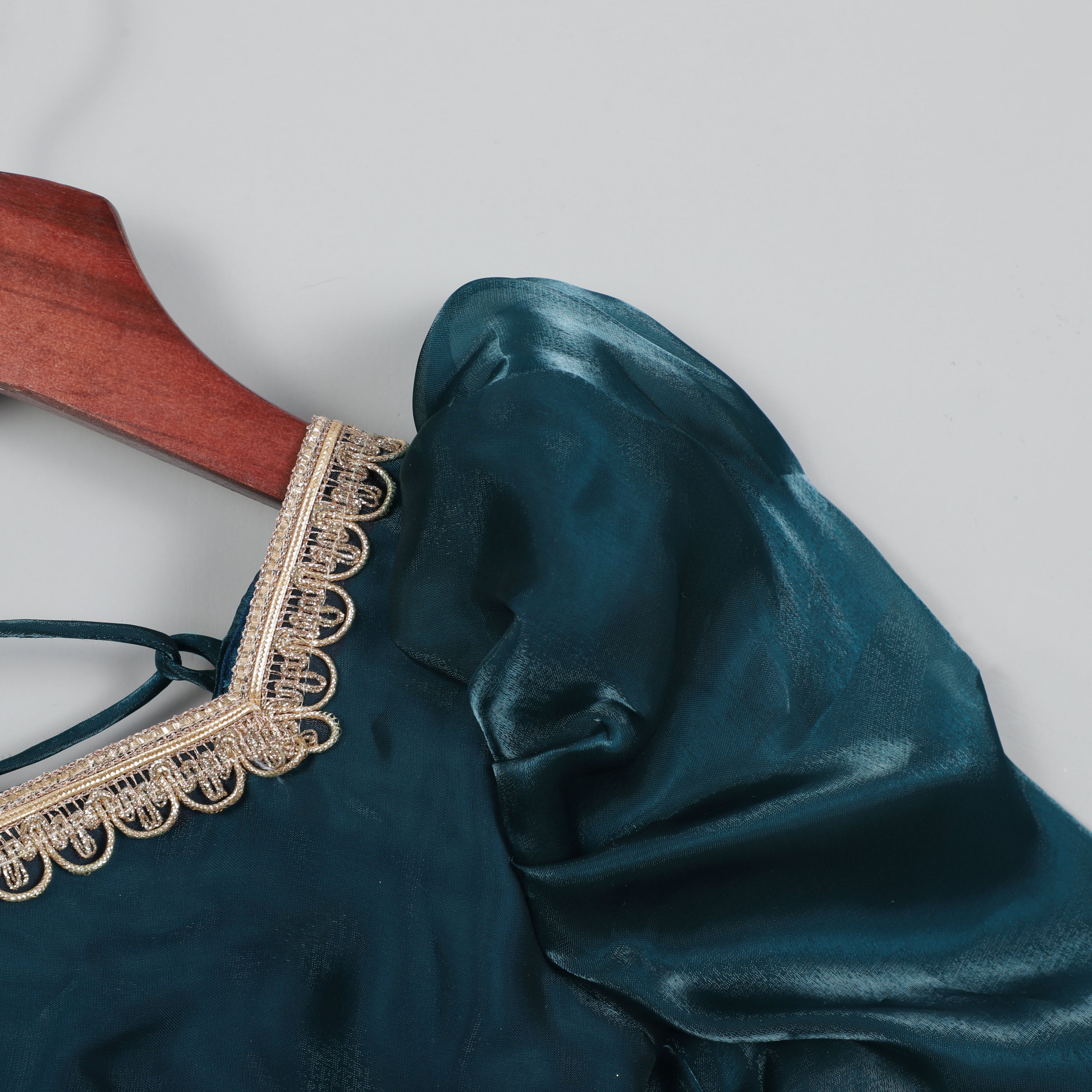 Puffy Sleeves Choli With Its Attractive Look And Fully Shining Fabric