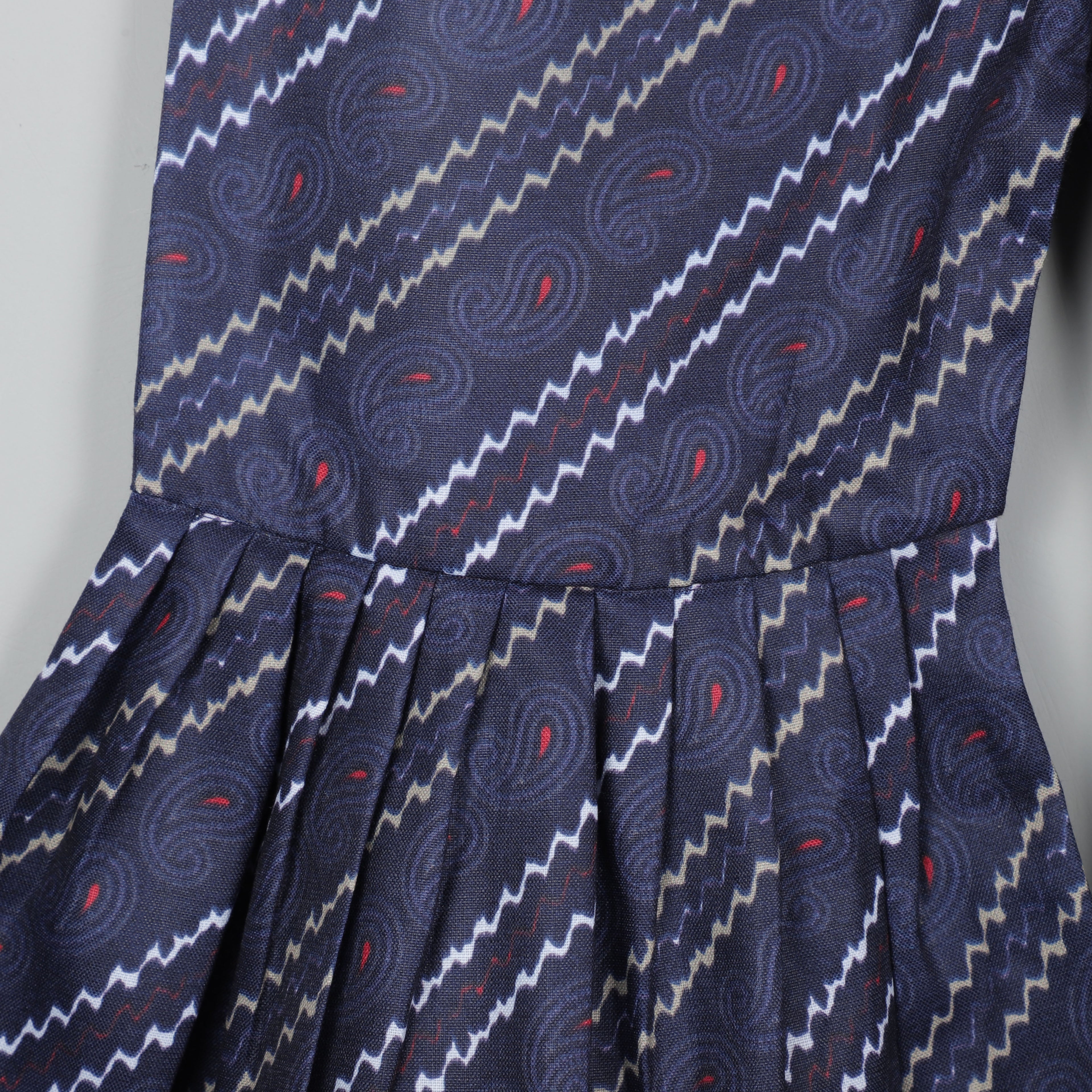 Keyhole Neck Top With Puffy Sleeves And Sharara Set