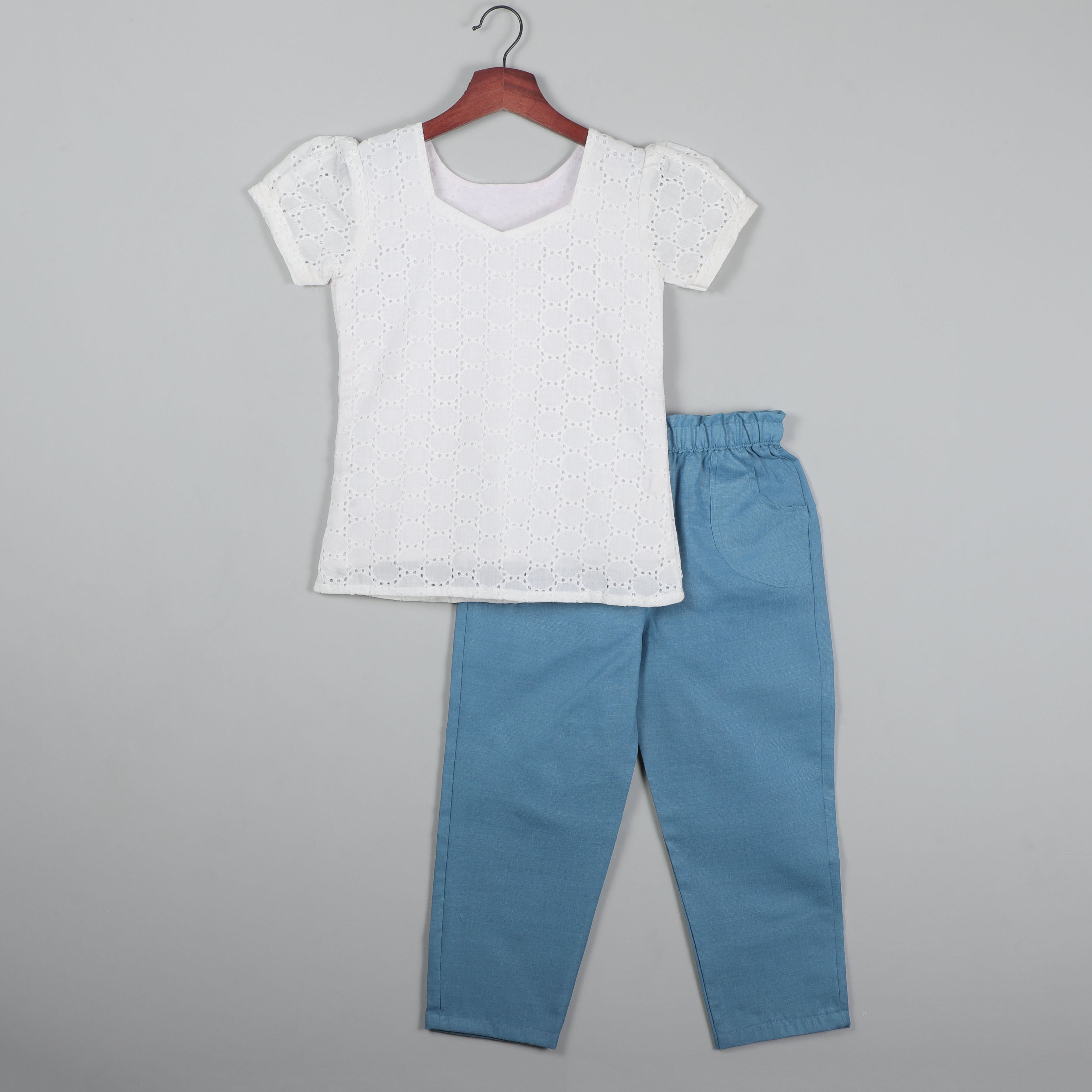 Puffy Short Sleeves White Balloon Dot Top With Pant