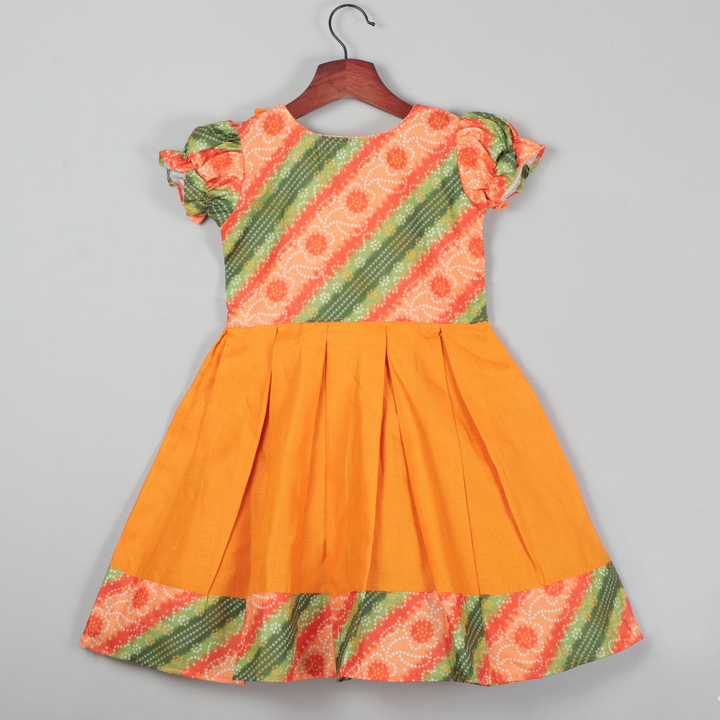 Puffy Short Sleeve Dress With Printed Mix-Up Concept